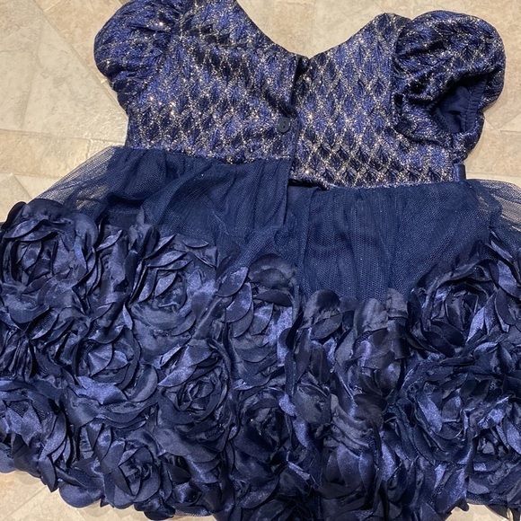 T baby girls Nanette solid blue ruffle 2 pc adorable dress size 3/6 mos - Picture 3 of 4